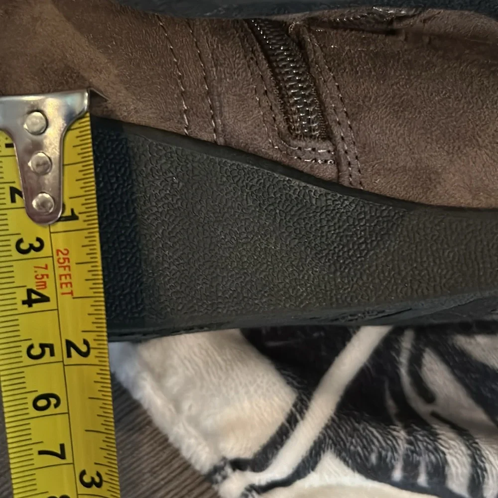 Rampage Girls Brown Faux Suede Tall Wedge Boots - Size 13 NEW